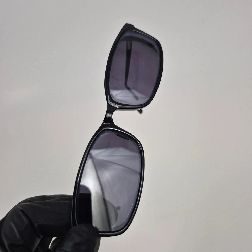 Rochester Sunglasses Black Rectangular Frame Tinted Lenses 145mm R.O.58-18